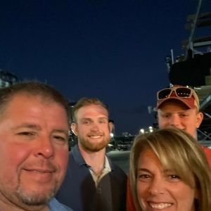 Meet your Posher, Lori